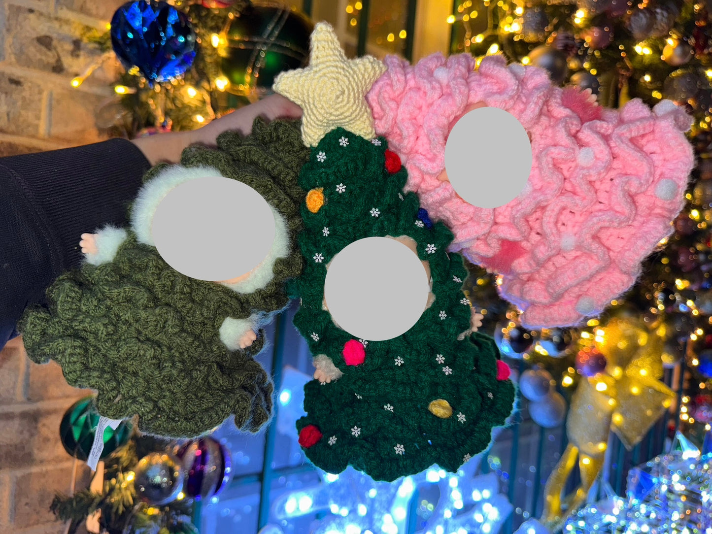 CROCHET PATTERN – CHRISTMAS TREE OUTFIT FOR LITTLE MONSTER